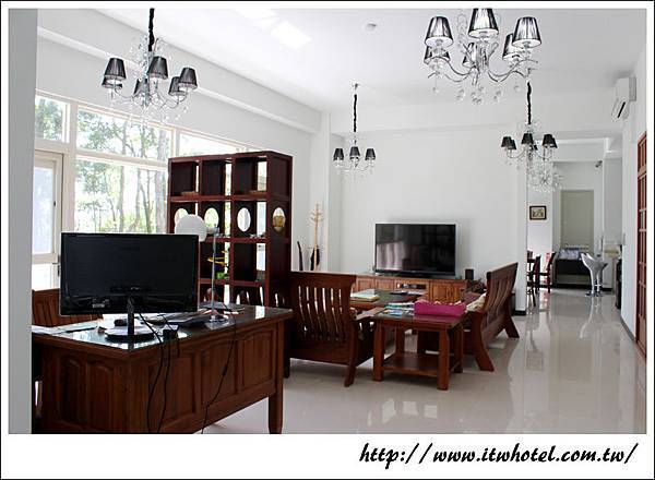 綠波浪森林會館