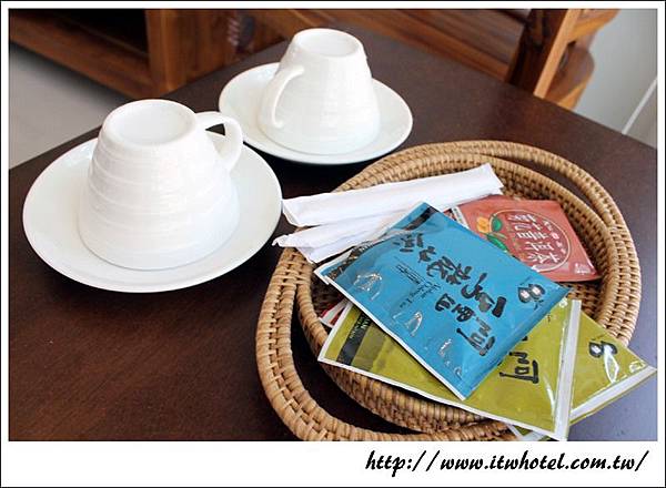 綠波浪森林會館