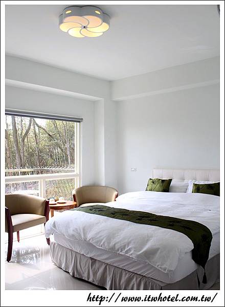 綠波浪森林會館