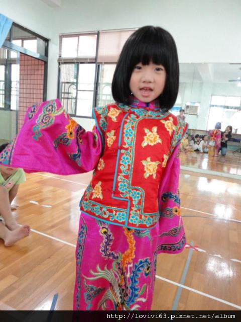小皇后nini~QQ.jpg 小皇后nini~QQ.jpg