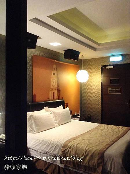 1890432_802940749720934_450471401_o