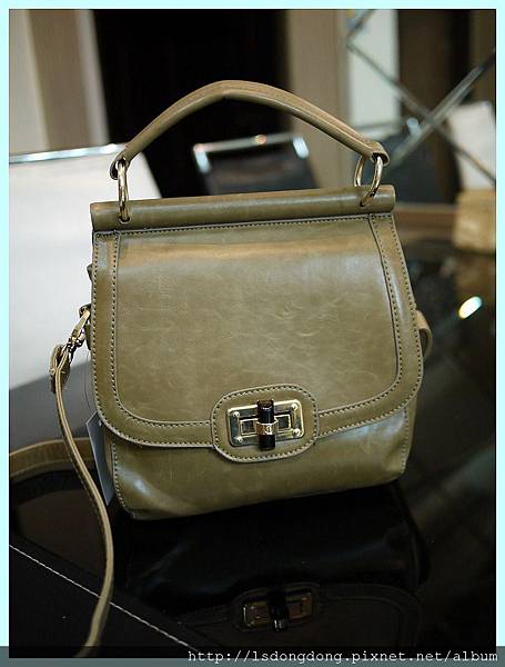 P1100224.JPG P1100224.JPG