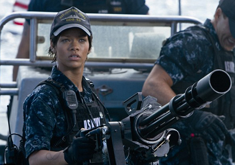 rihanna-battleship-2