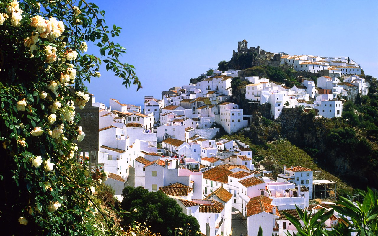 Spain, Mountain village of Casares, Malaga.jpg Spain, Mountain village of Casares, Malaga.jpg