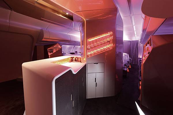 12-VAA-VWBS-New-Upper-Class-Suite 12-VAA-VWBS-New-Upper-Class-Suite