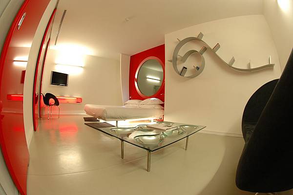 suite_04. suite_04.