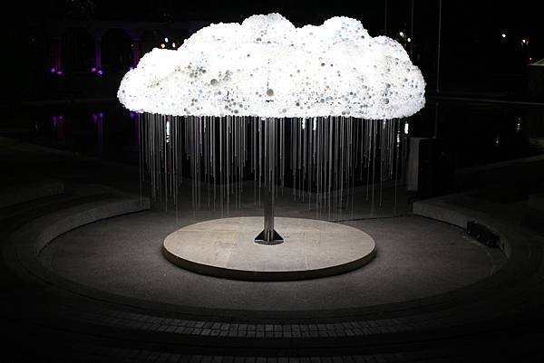 CloudPhoto3_Caitlind_Brown CloudPhoto3_Caitlind_Brown