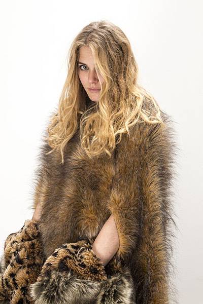 Lustrousfur_photo by Fred Causse_.jpg Lustrousfur_photo by Fred Causse_.jpg