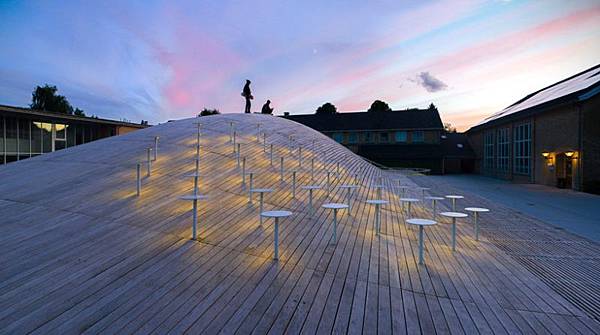 BIG-architects-gammel-hellerup-gymnasium-designboom-13.jpg BIG-architects-gammel-hellerup-gymnasium-designboom-13.jpg