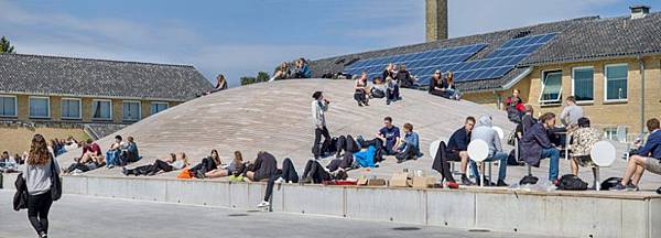 BIG-architects-gammel-hellerup-gymnasium-designboom-12.jpg BIG-architects-gammel-hellerup-gymnasium-designboom-12.jpg