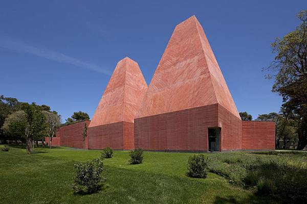 Museo Casa das Historias Paula Rego - Cascais - EDUARDO SOUTO DE MOURA.jpg Museo Casa das Historias Paula Rego - Cascais - EDUARDO SOUTO DE MOURA.jpg