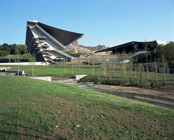 Stadio AXA di Braga - Braga - EDUARDO SOUTO DE MOURA.jpg Stadio AXA di Braga - Braga - EDUARDO SOUTO DE MOURA.jpg