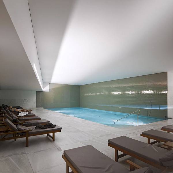 Terme di Vidago - Chaves - ÁLVARO SIZA.jpg Terme di Vidago - Chaves - ÁLVARO SIZA.jpg