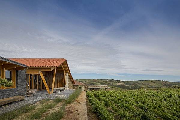 Cantina vinicola Quinta da Faísca - Alijó - CARLOS CASTANHEIRA.jpg Cantina vinicola Quinta da Faísca - Alijó - CARLOS CASTANHEIRA.jpg