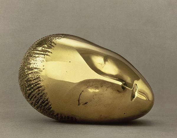 Brancusi-muse-endormie.jpg Brancusi-muse-endormie.jpg