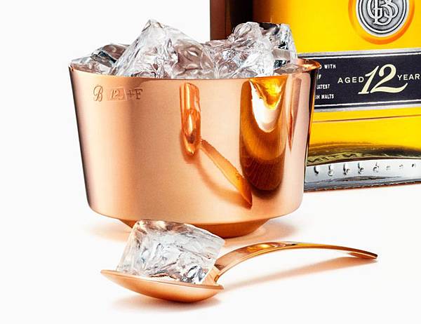 ballantines-front-designboom03.jpg ballantines-front-designboom03.jpg