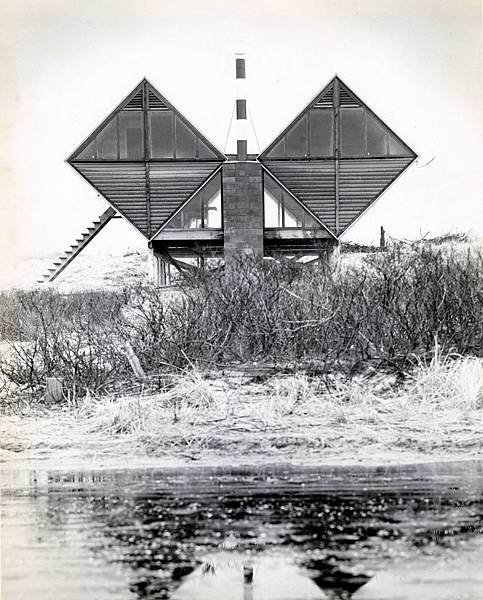 Modern Tide_Midcentury Architecture on Long Island Modern Tide_Midcentury Architecture on Long Island