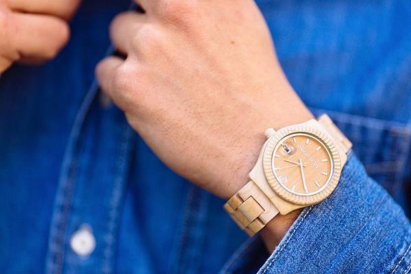 watch-wood-abaeterno_P96A5576.jpg watch-wood-abaeterno_P96A5576.jpg