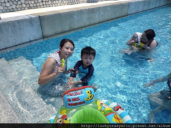 201207游泳池3 201207游泳池3