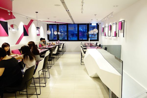 Avenir Cafe+夢幻餐點與用餐環境 Avenir Cafe+夢幻餐點與用餐環境