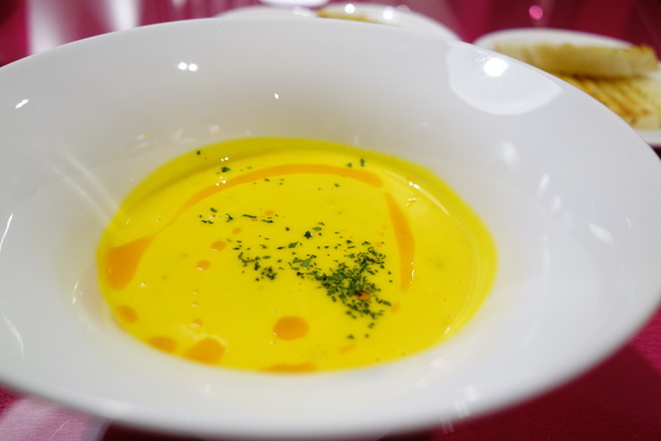 Avenir Cafe+夢幻餐點與用餐環境 Avenir Cafe+夢幻餐點與用餐環境