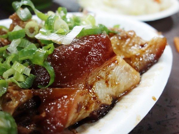 老牌張豬腳飯+排隊也要給他吃到!!!!!! 老牌張豬腳飯+排隊也要給他吃到!!!!!!