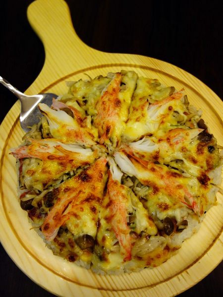 大匠食堂日本料理店 + 來日本料理店吃Pizza? 大匠食堂日本料理店 + 來日本料理店吃Pizza?