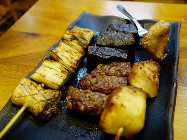 烤室苑 vs 考試院 + 上課美食傻傻搞不清楚 烤室苑 vs 考試院 + 上課美食傻傻搞不清楚