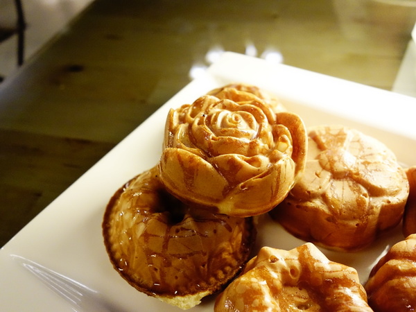 FrenchWindows 琺蘭綺瑥朵茶餐館：FrenchWindows 琺蘭綺瑥朵茶餐館 + 歐式風情 +花樣鬆餅好少女+限量的松露燉飯+異國風情 好滋味