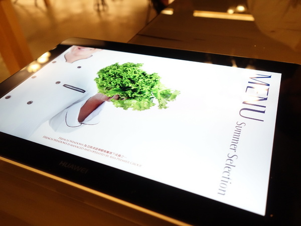 FrenchWindows 琺蘭綺瑥朵茶餐館：FrenchWindows 琺蘭綺瑥朵茶餐館 + 歐式風情 +花樣鬆餅好少女+限量的松露燉飯+異國風情 好滋味