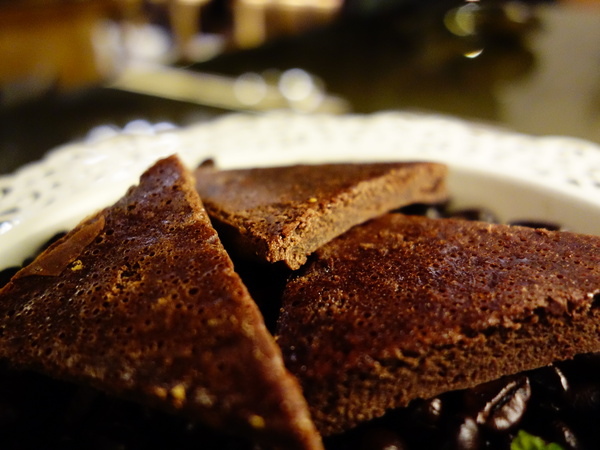 FrenchWindows 琺蘭綺瑥朵茶餐館：FrenchWindows 琺蘭綺瑥朵茶餐館 + 歐式風情 +花樣鬆餅好少女+限量的松露燉飯+異國風情 好滋味