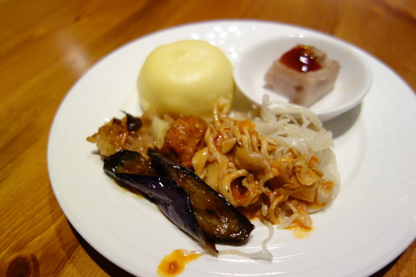 蓮香齋+素食吃到飽 蓮香齋+素食吃到飽