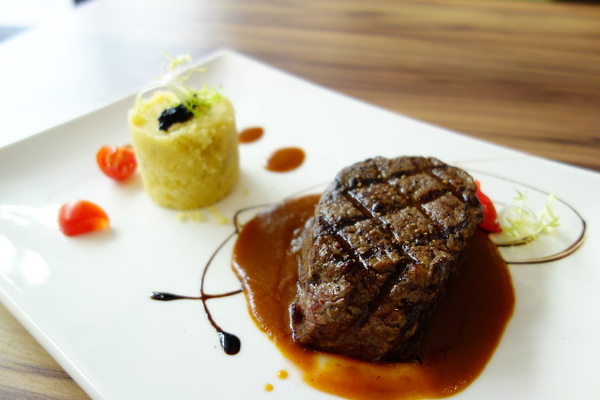 食。台北東區Eat Eat 意義Bistro 食。台北東區Eat Eat 意義Bistro