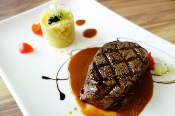 食。台北東區Eat Eat 意義Bistro 食。台北東區Eat Eat 意義Bistro