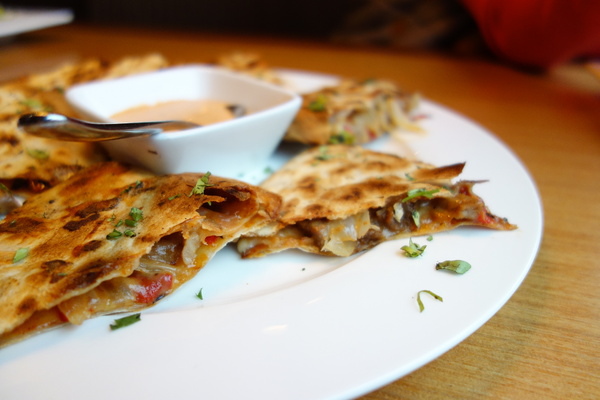 食。台北。東區。CPK 加州創意廚房(信義威秀店) part1 前菜 食。台北。東區。CPK 加州創意廚房(信義威秀店) part1 前菜