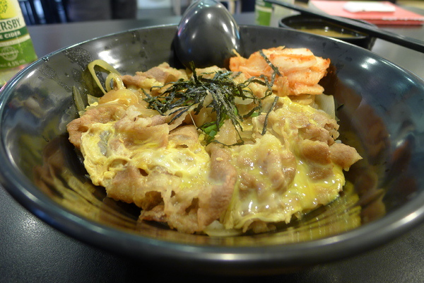 食。新竹清大夜市。二六食堂 食。新竹清大夜市。二六食堂