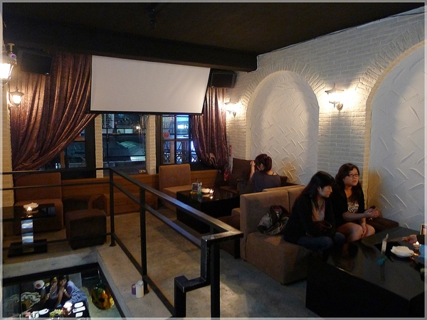 食。El Cielo。延吉街裡有氣氛的小酒吧! 食。El Cielo。延吉街裡有氣氛的小酒吧!