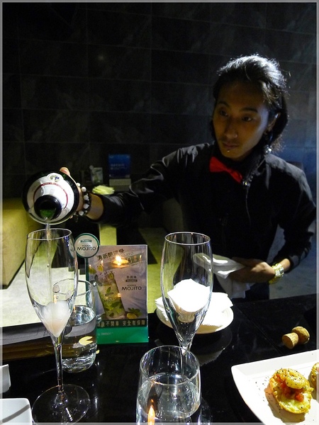 食。El Cielo。延吉街裡有氣氛的小酒吧! 食。El Cielo。延吉街裡有氣氛的小酒吧!