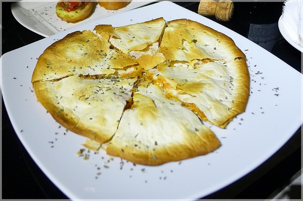 食。El Cielo。延吉街裡有氣氛的小酒吧! 食。El Cielo。延吉街裡有氣氛的小酒吧!