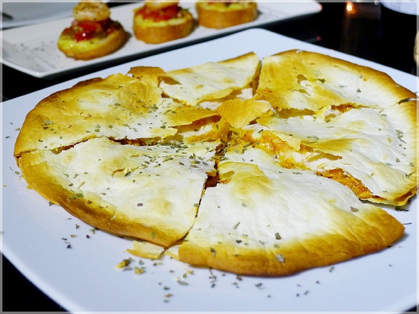 食。El Cielo。延吉街裡有氣氛的小酒吧! 食。El Cielo。延吉街裡有氣氛的小酒吧!