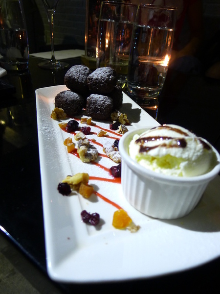 食。El Cielo。延吉街裡有氣氛的小酒吧! 食。El Cielo。延吉街裡有氣氛的小酒吧!