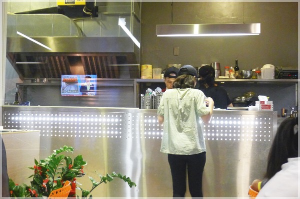 食。新竹清大夜市。KIRIN PASTA。特色百元義大利麵+貝殼麵