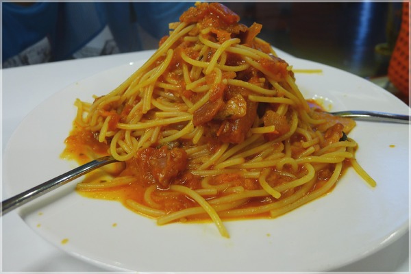 食。新竹清大夜市。KIRIN PASTA。特色百元義大利麵+貝殼麵