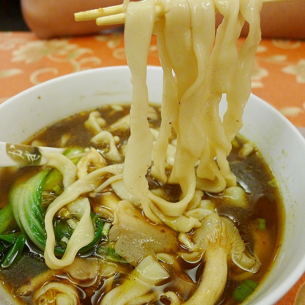 食。新竹清大夜市。鳳荷三鮮 食。新竹清大夜市。鳳荷三鮮