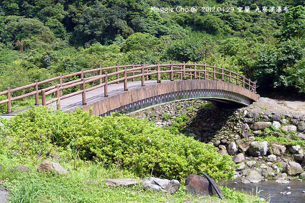 2012-0429-092341(宜)大同-九寮溪瀑布.jpg