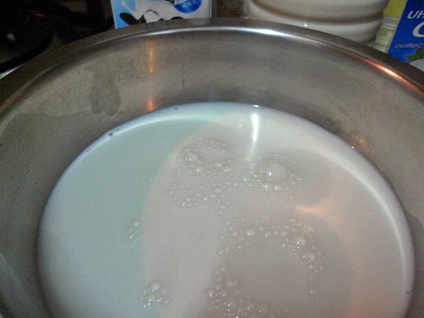 鮮奶.JPG 鮮奶.JPG