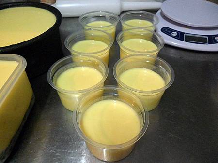 芒果慕斯蛋糕-芒果奶酪.JPG 芒果慕斯蛋糕-芒果奶酪.JPG