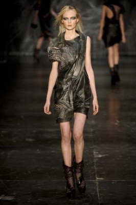 SPFW - Animale S/S 09/10:Siri Tollerod