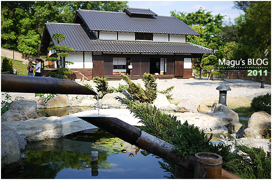 000623-a01.jpg 000623-a01.jpg