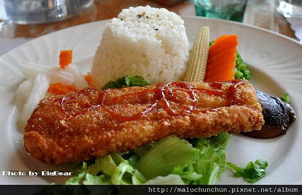 12酥炸黃金魚排.jpg 12酥炸黃金魚排.jpg